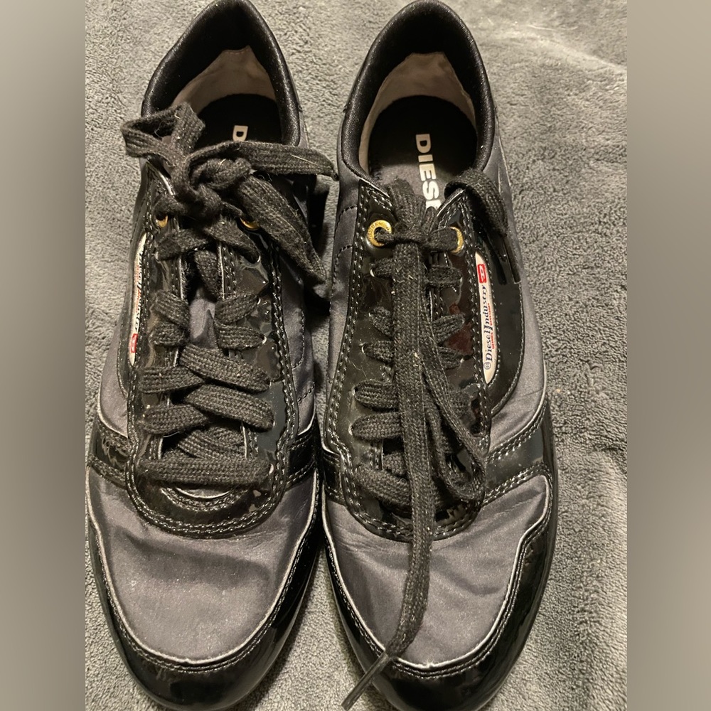 Diesel Black Sneakers with Subtle Gray Accents